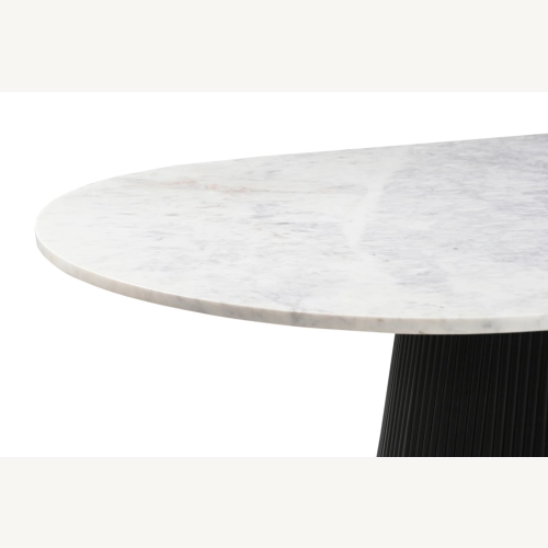 Marmoholz Verona – Stół do jadalni Owalny | Biały Marmur & Czarny Mango | 200 x 100 cm